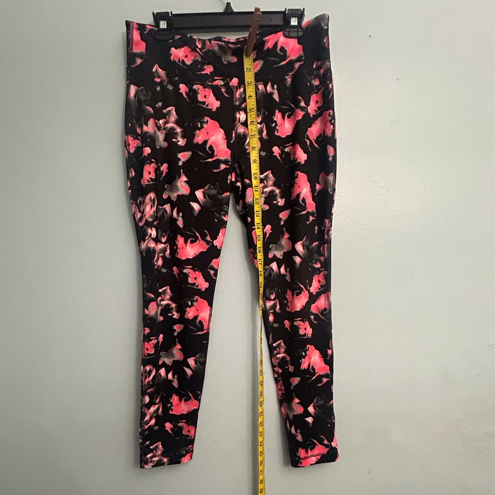 Danskin leggings